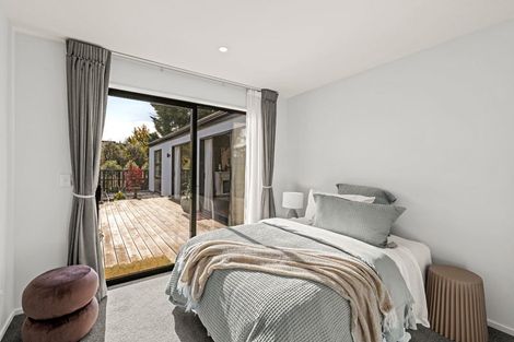 Photo of property in 27 Irvines Track, Halswell, Christchurch, 8025