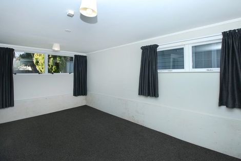 Photo of property in 14 Viscount Place, West End, Palmerston North, 4412