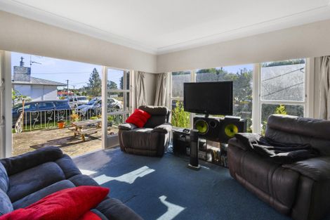 Photo of property in 18 Tawa Crescent, Manurewa, Auckland, 2102