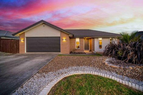 Photo of property in 8 Dornal Place, Pokeno, 2402