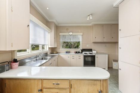 Photo of property in 35c Wallace Place, Westown, New Plymouth, 4310