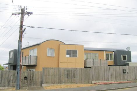 Photo of property in 3/37 Mills Road, Brooklyn, Wellington, 6021