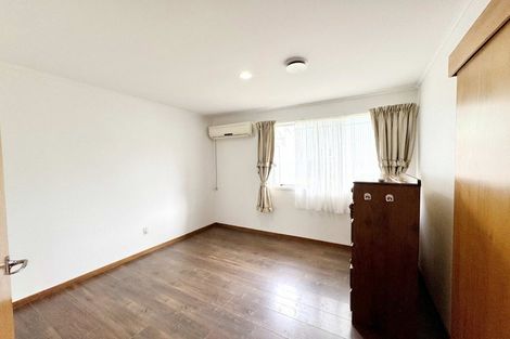 Photo of property in 38 Newham Place, Henderson, Auckland, 0612