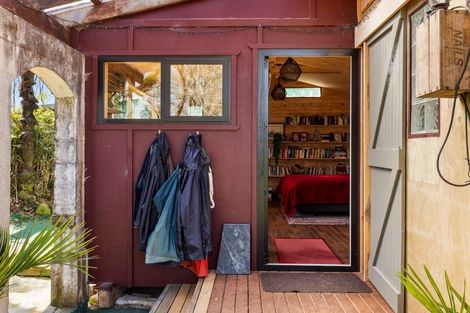 Photo of property in 208 Kawerau Road, Putauaki, Whakatane, 3192