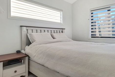 Photo of property in 2/598 Te Atatu Road, Te Atatu Peninsula, Auckland, 0610