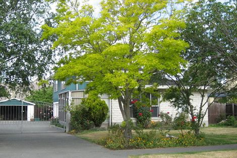 Photo of property in 8 Glenharrow Avenue Avonhead Christchurch City