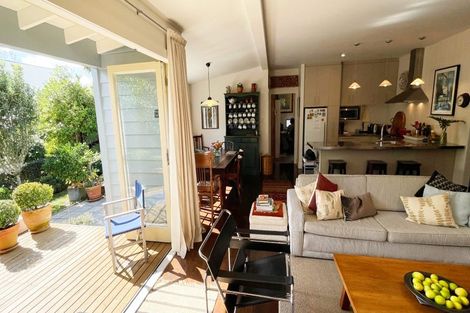 Photo of property in 26 Egremont Street, Belmont, Auckland, 0622