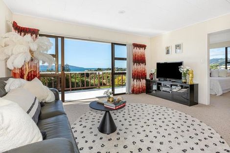 Photo of property in 1 Porter Place, Paekakariki, 5034