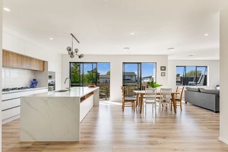 Photo of property in 12 Cirrus Way, Ranui, Auckland, 0612