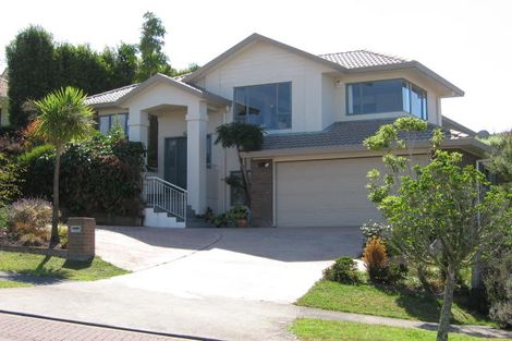 Photo of property in 12 Caversham Drive, Torbay, Auckland, 0630