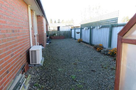 Photo of property in 2/4 Studholme Street, Temuka, 7920