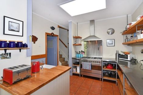 Photo of property in 30 Edward Street, Wakefield, 7025