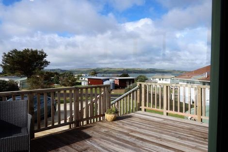 Photo of property in 21 Mariner Cove Road, Tinopai, Matakohe, 0593