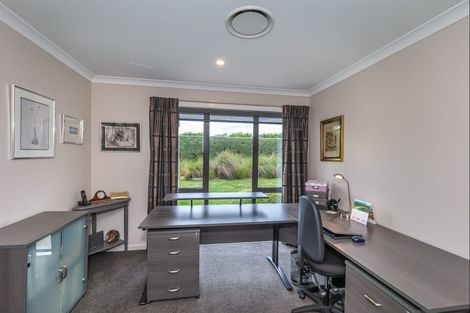 Photo of property in 43 Ohau Terraces, Ohau, Levin, 5570