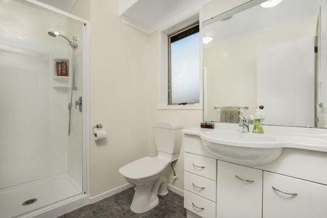 Photo of property in 49 Sandwick Drive, Weymouth, Auckland, 2103