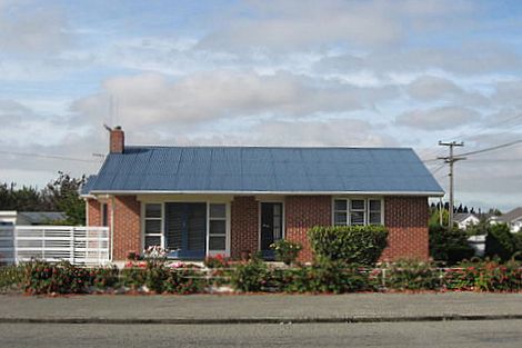 Photo of property in 1 Wall Street, Waimate, 7924