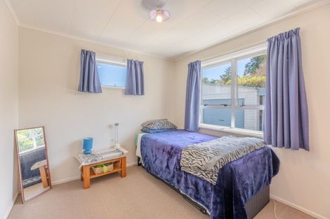 Photo of property in 36 Waverley Street, Waipawa, 4210