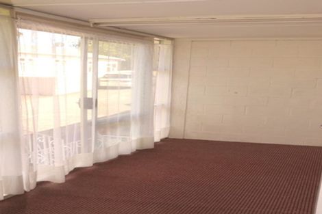 Photo of property in 3/71 Mount Smart Road, Onehunga, Auckland, 1061