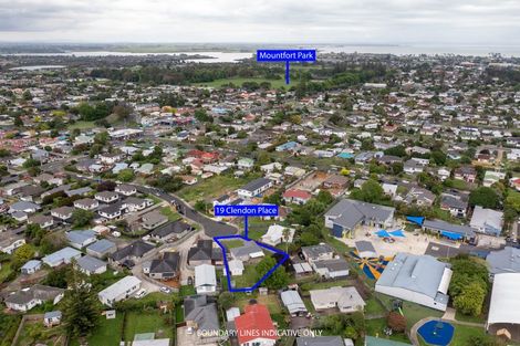 Photo of property in 19 Clendon Place, Manurewa, Auckland, 2102