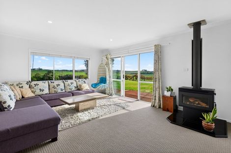 Photo of property in 259 Mairetahi Road, South Head, Helensville, 0874