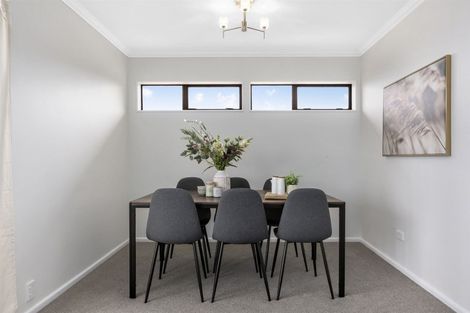 Photo of property in 77 Motuhara Road, Plimmerton, Porirua, 5026