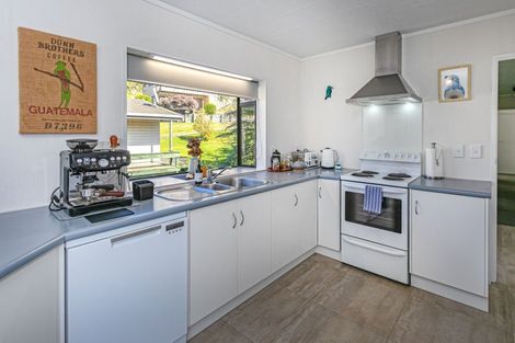 Photo of property in 216 Russell Bruce Place, Onemana, Whangamata, 3691