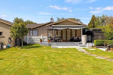 Photo of property in 26 Wanganui Road, Marton, 4710