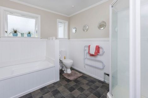 Photo of property in 58 Akatarawa Road, Brown Owl, Upper Hutt, 5018