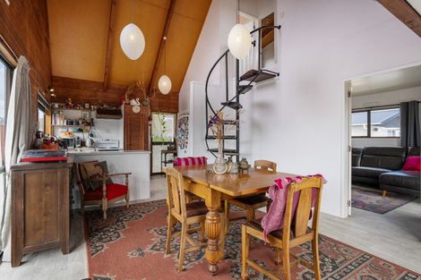 Photo of property in 111 Weka Street, Whangamata, 3620