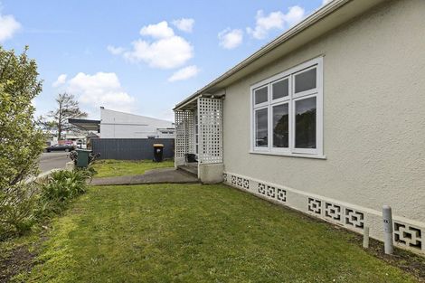 Photo of property in 3/5 Ward Street, Palmerston North, 4410