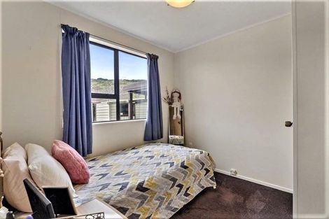 Photo of property in 33 Nassau Avenue, Grenada North, Wellington, 5028