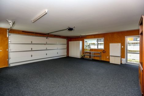 Photo of property in 9 Settlers Close, Whalers Gate, New Plymouth, 4310