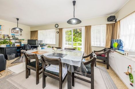 Photo of property in 4 Blenheim Street, Glenfield, Auckland, 0629