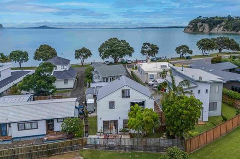 Photo of property in 42a Matakatia Parade, Matakatia, Whangaparaoa, 0930