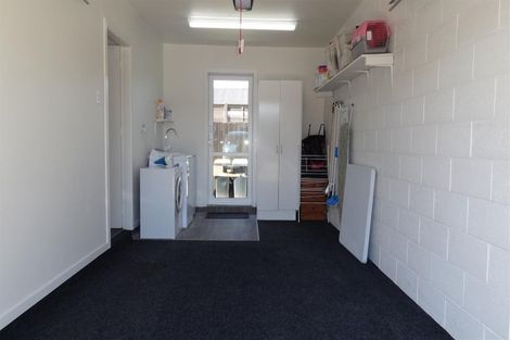 Photo of property in 2/444 Harewood Road, Harewood, Christchurch, 8051