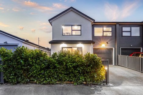 Photo of property in 39 Karearea Avenue, Kenepuru, Porirua, 5022