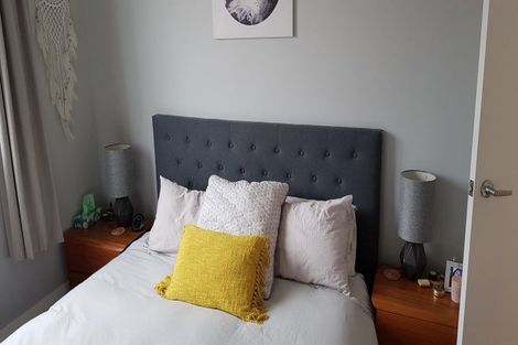 Photo of property in 2/220a Church Street, Onehunga, Auckland, 1061