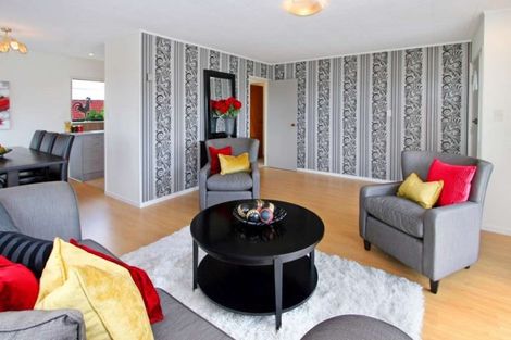 Photo of property in 19 Anglers Way, Wattle Downs, Auckland, 2102