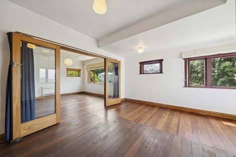 Photo of property in 73 Todman Street, Brooklyn, Wellington, 6021