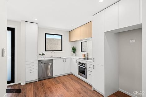 Photo of property in 130 Cambridge Terrace, Fairfield, Lower Hutt, 5011