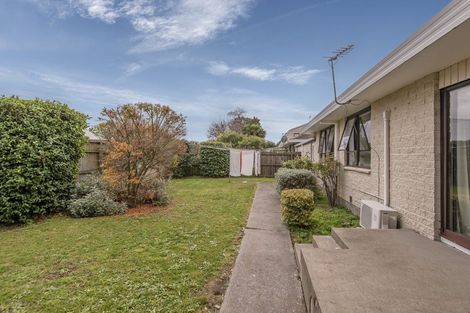 Photo of property in 1/74a Jeffreys Road, Fendalton, Christchurch, 8052