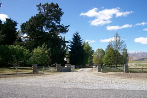 Photo of property in 7189 Wedderburn-becks Road, Wedderburn, Ranfurly, 9395