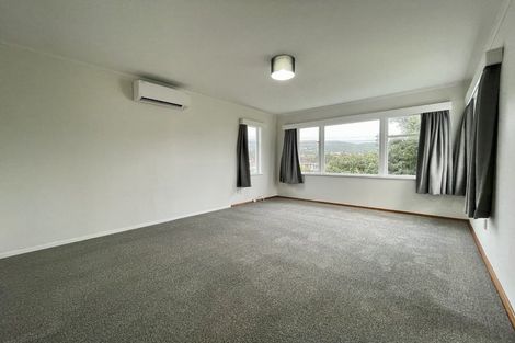 Photo of property in 69 Taylor Terrace, Tawa, Wellington, 5028
