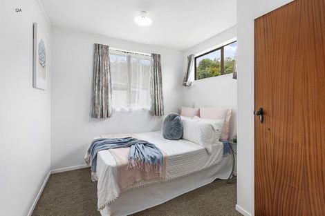 Photo of property in 12 Morgan Place, Tawa, Wellington, 5028