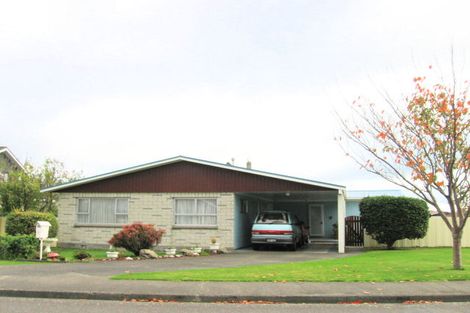 Photo of property in 6 Belvedere Avenue, Waikanae, 5036