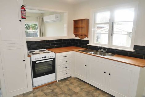 Photo of property in 136 Brookside Terrace, Bryndwr, Christchurch, 8053