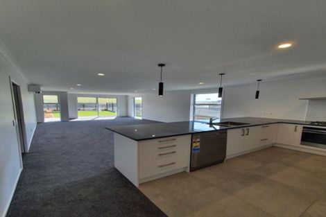 Photo of property in 34 Karearea Avenue, Kenepuru, Porirua, 5022