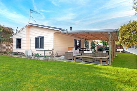 Photo of property in 32 Ruru Avenue, Lytton West, Gisborne, 4010