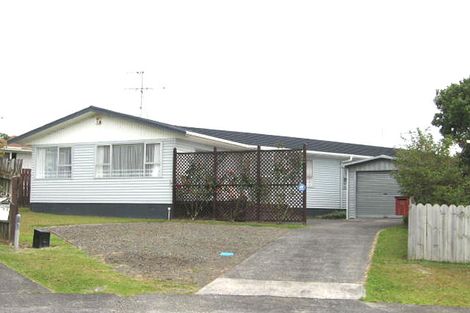 Photo of property in 15 Mirovale Place, Totara Vale, Auckland, 0629