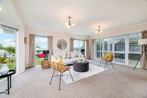 Photo of property in 42 Sunhill Road, Sunnyvale, Auckland, 0612